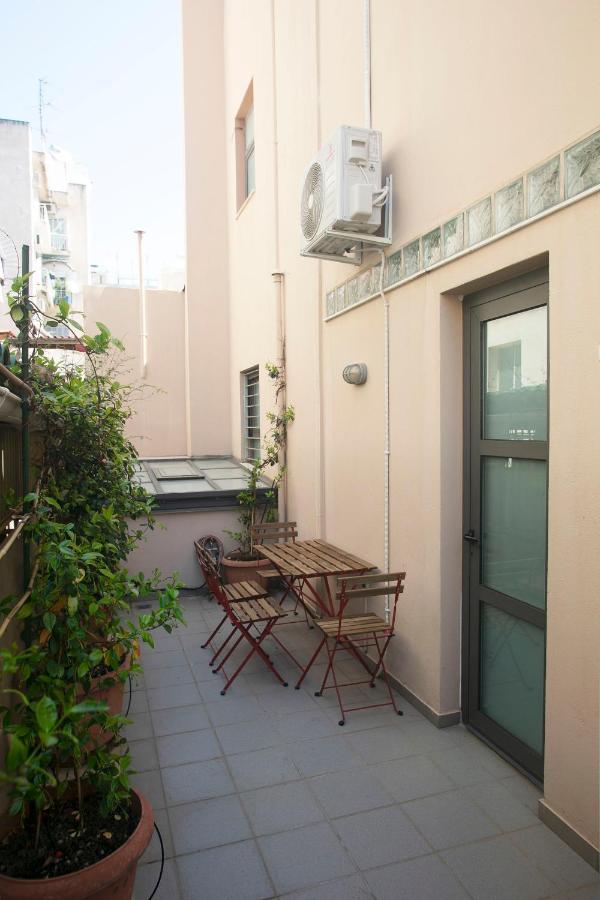Spacious Suite With Luxury Bath Athens Exterior photo